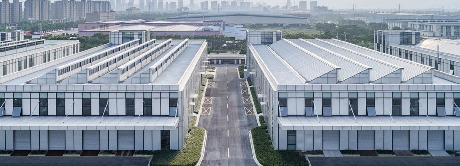 以人為本、團(tuán)結(jié)拼搏、開(kāi)拓創(chuàng)新、服務(wù)客戶(hù)